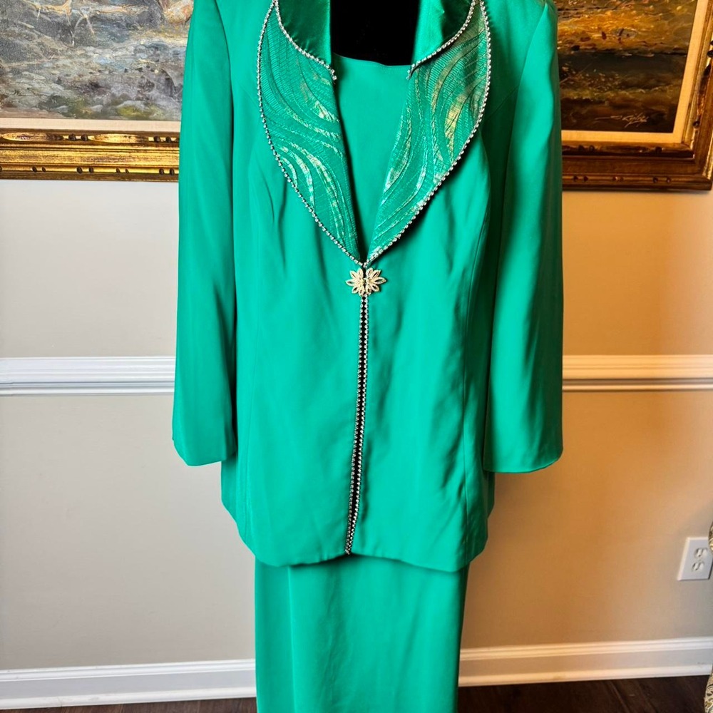 Vintage Emerald‎ Green Skirt Suit Rhinestone Trim Gold Brooch Plus Size 18W